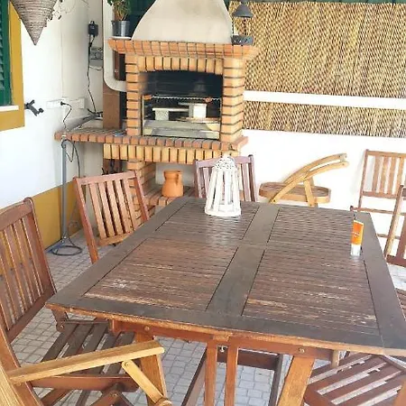3 Bedrooms House With Private Pool Furnished Garden And Wifi At Brejos De Azeitao Tatil Evi Camarate (Setubal)