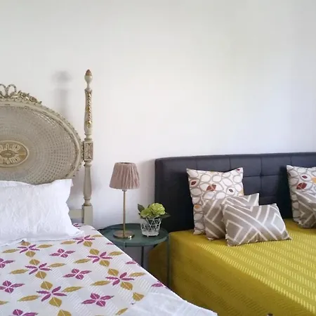 3 Bedrooms House With Private Pool Furnished Garden And Wifi At Brejos De Azeitao Tatil Evi *